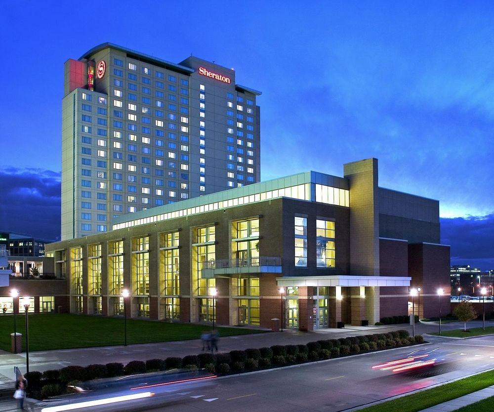 Sheraton Overland Park Hotel At The Convention Center Exterior foto