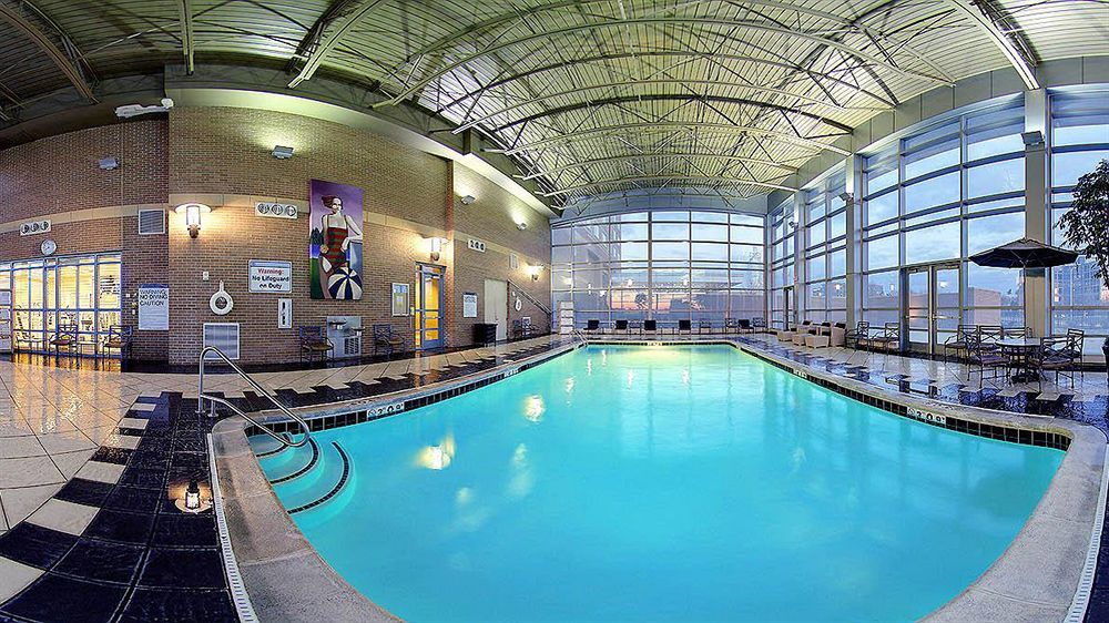 Sheraton Overland Park Hotel At The Convention Center Exterior foto